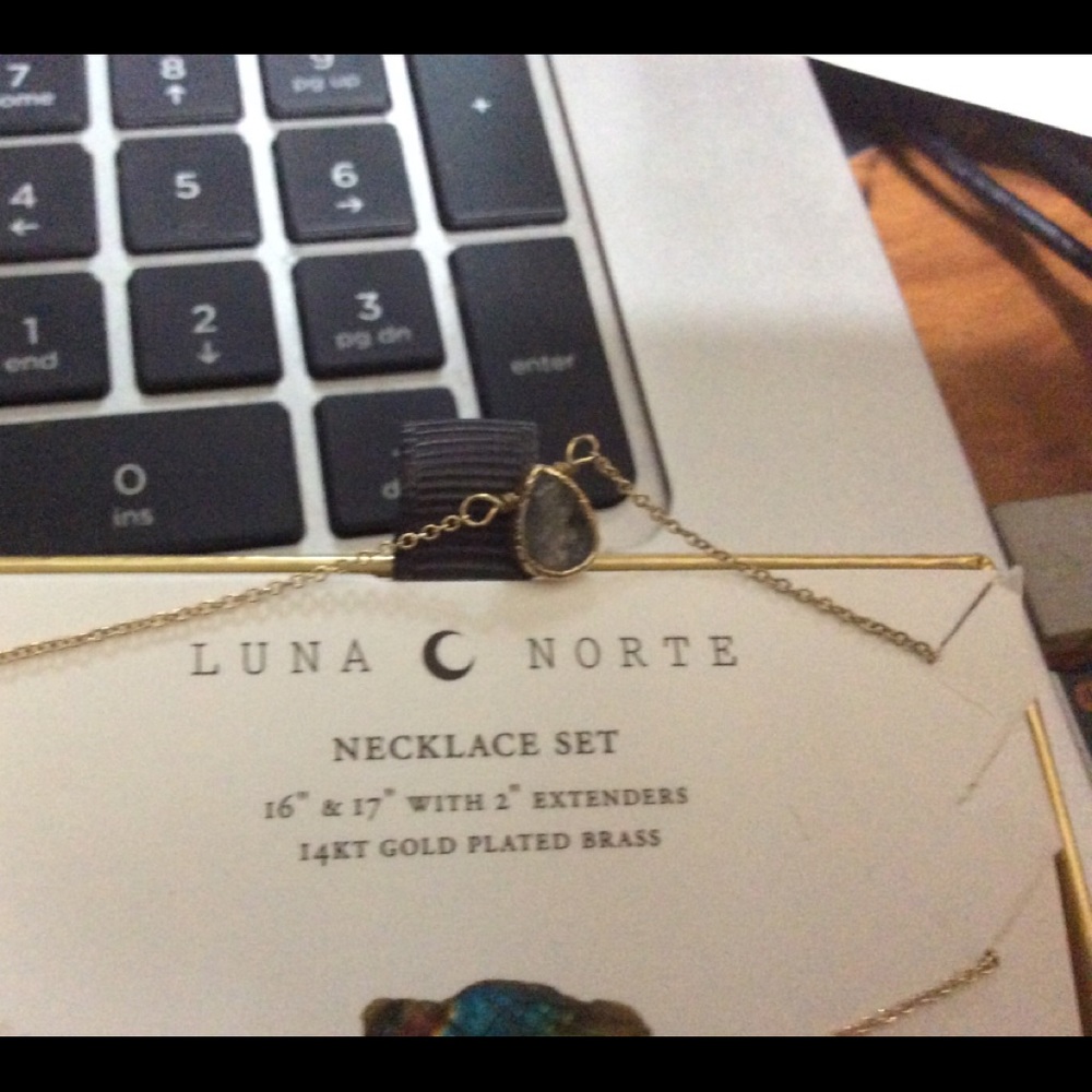 Luna Norte 2 piece Necklace Set - Picture 3 of 6